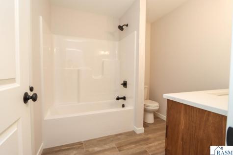 11 Sunset Court North Mankato MN 56003