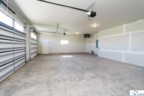 11 Sunset Court North Mankato MN 56003