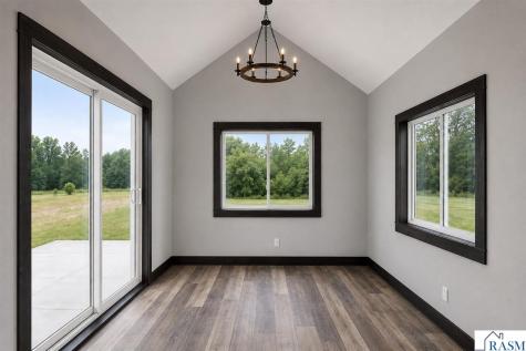 204 Barony Road Le Sueur MN 56058-2075