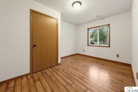 214 Rogers Street Mankato MN 56001