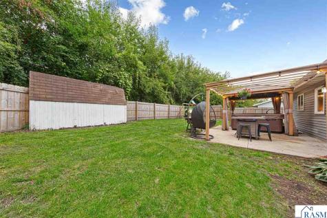 214 Rogers Street Mankato MN 56001