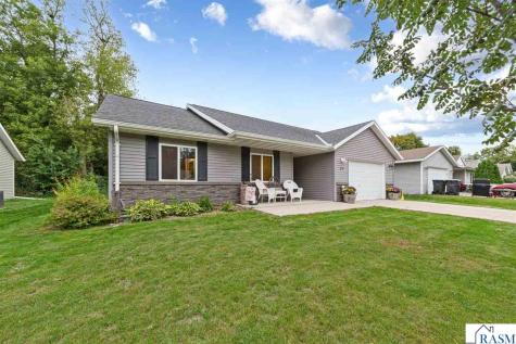 214 Rogers Street Mankato MN 56001