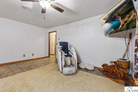 214 Rogers Street Mankato MN 56001