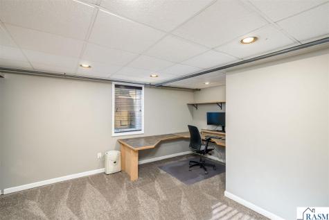 914 N 5th Street St. Peter MN 56082