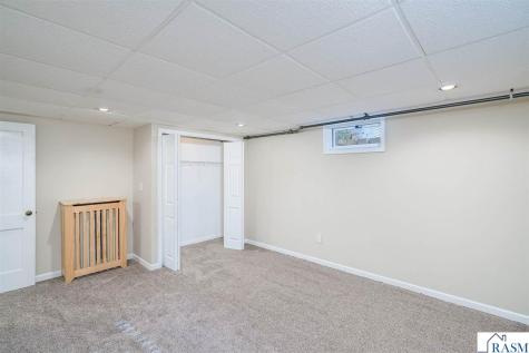 914 N 5th Street St. Peter MN 56082