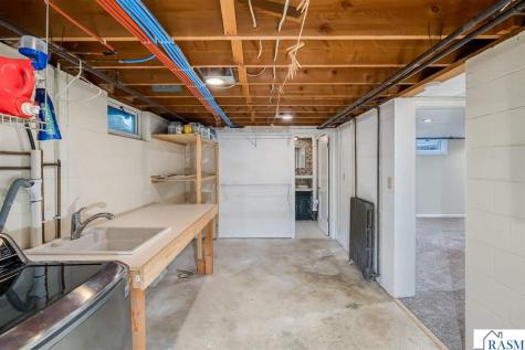 914 N 5th Street St. Peter MN 56082