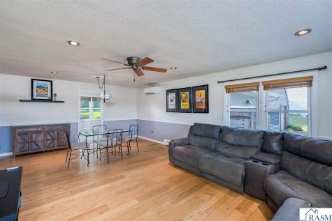 914 N 5th Street St. Peter MN 56082