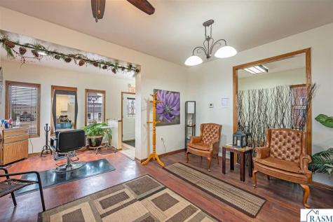 1023 S Front Street Mankato MN 55001
