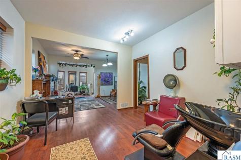 1023 S Front Street Mankato MN 55001