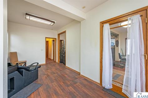 1023 S Front Street Mankato MN 55001