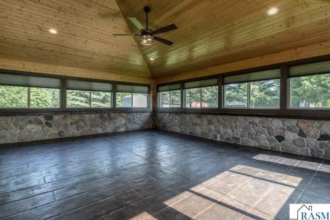 12991 Meadow Creek Drive New Ulm MN 56073