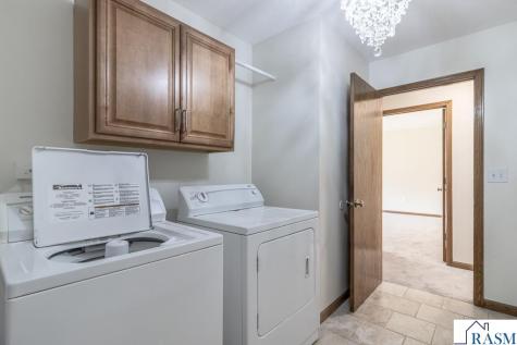 12991 Meadow Creek Drive New Ulm MN 56073