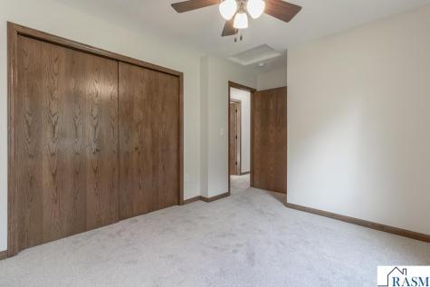 12991 Meadow Creek Drive New Ulm MN 56073