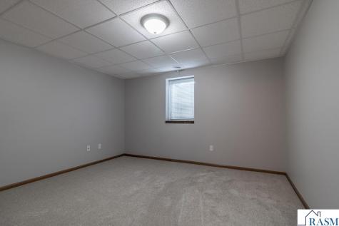 12991 Meadow Creek Drive New Ulm MN 56073