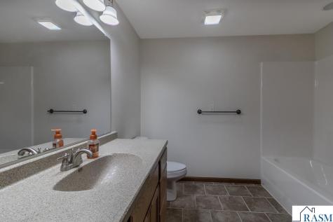 12991 Meadow Creek Drive New Ulm MN 56073