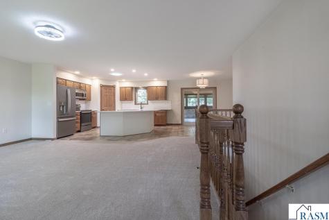 12991 Meadow Creek Drive New Ulm MN 56073