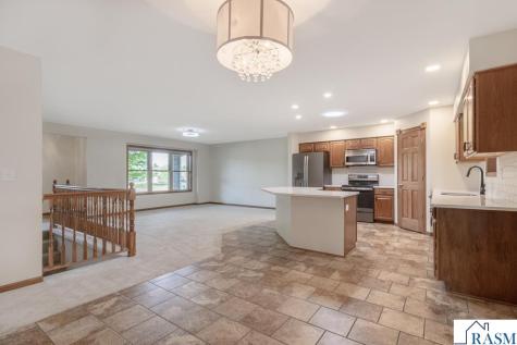 12991 Meadow Creek Drive New Ulm MN 56073