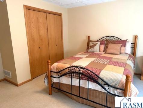 421 Diamond Creek Road Mankato MN 56001