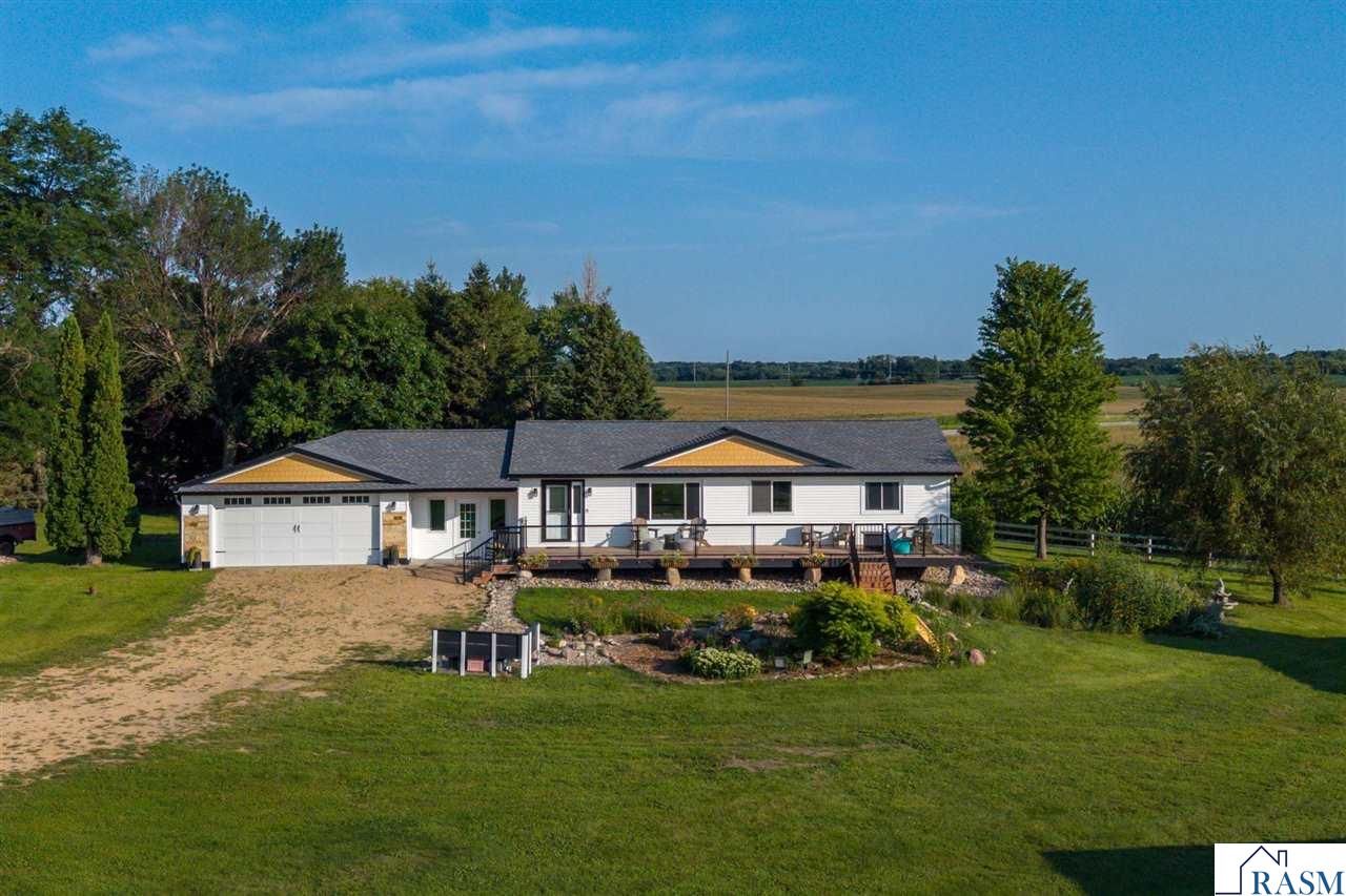19204 Us Highway 169 Lake Crystal MN 56055