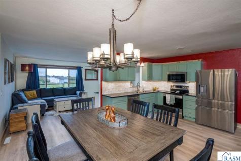 19204 Us Highway 169 Lake Crystal MN 56055