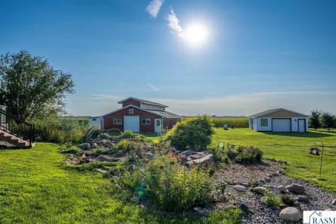 19204 Us Highway 169 Lake Crystal MN 56055