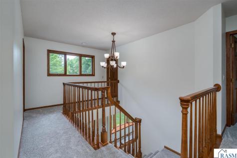 2295 Northridge Drive North Mankato MN 56003