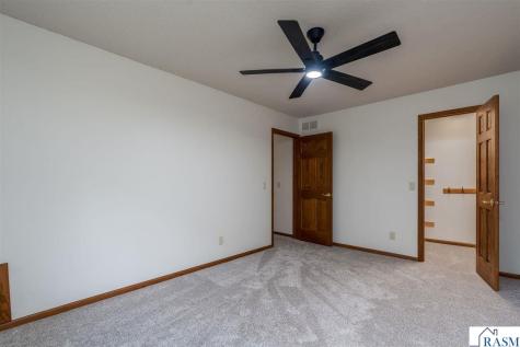 2295 Northridge Drive North Mankato MN 56003