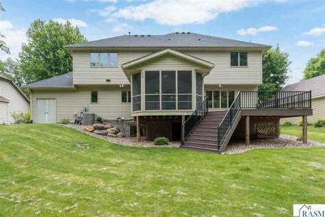 2295 Northridge Drive North Mankato MN 56003
