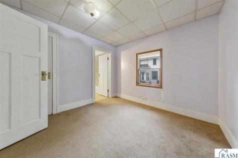 251 N Lincoln Street Lake Crystal MN 56055