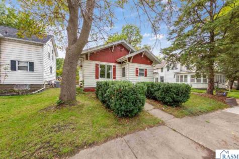 251 N Lincoln Street Lake Crystal MN 56055