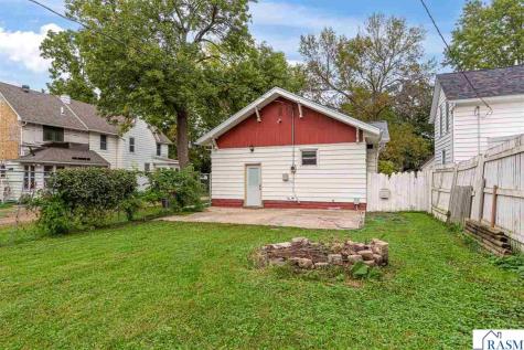251 N Lincoln Street Lake Crystal MN 56055