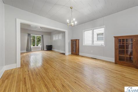 251 N Lincoln Street Lake Crystal MN 56055