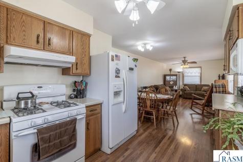 207 SW Lincoln Street Mapleton MN 56065