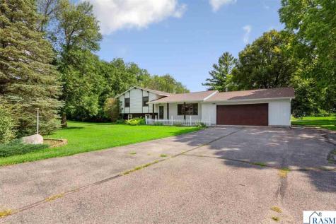 58357 Birch Bluff Lane North Mankato MN 56003
