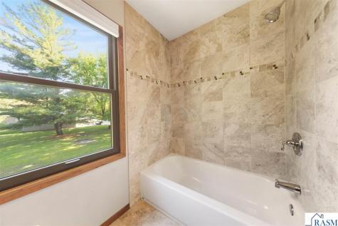 58357 Birch Bluff Lane North Mankato MN 56003