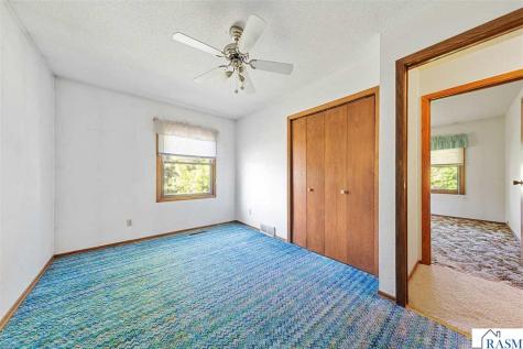 58357 Birch Bluff Lane North Mankato MN 56003