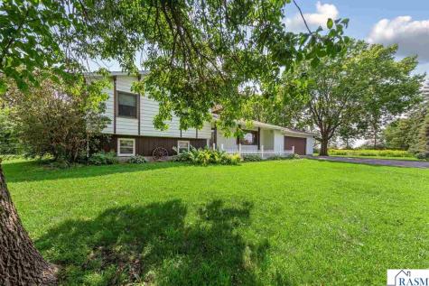 58357 Birch Bluff Lane North Mankato MN 56003
