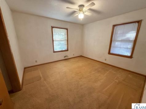 904 N German Street New Ulm MN 56073