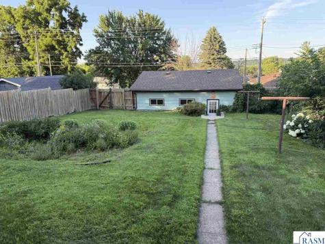904 N German Street New Ulm MN 56073