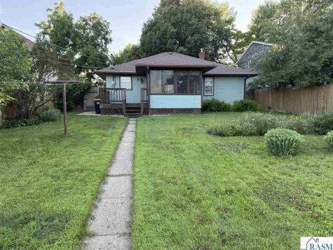 904 N German Street New Ulm MN 56073