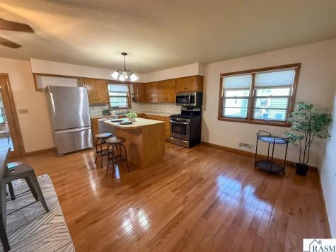 904 N German Street New Ulm MN 56073