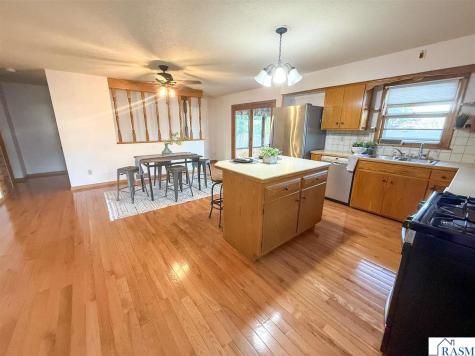 904 N German Street New Ulm MN 56073