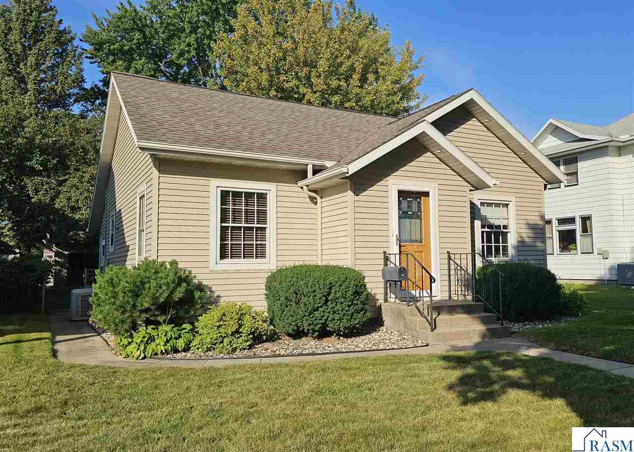 1107 N Broadway Street New Ulm MN 56073