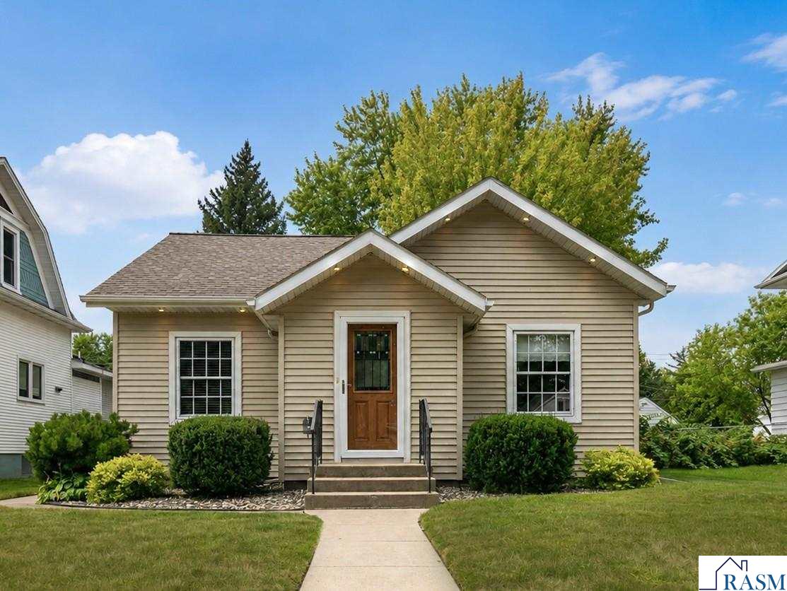 1107 N Broadway Street New Ulm MN 56073