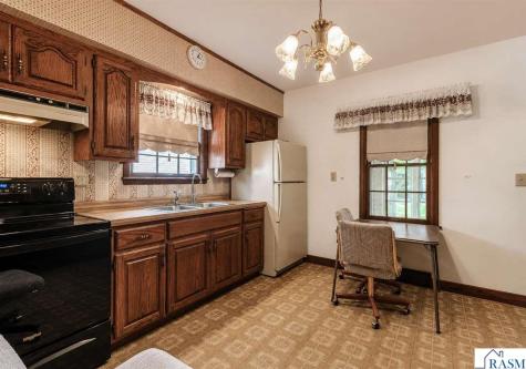 1107 N Broadway Street New Ulm MN 56073