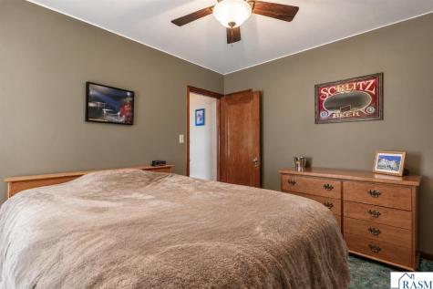 1107 N Broadway Street New Ulm MN 56073