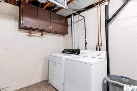 1107 N Broadway Street New Ulm MN 56073