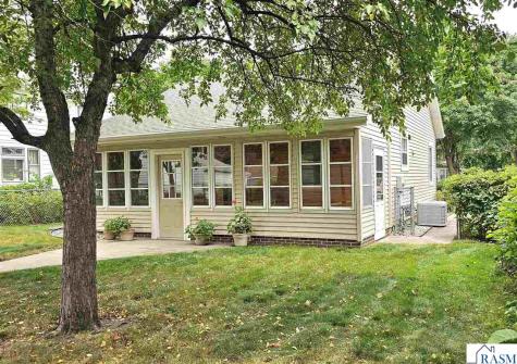 1107 N Broadway Street New Ulm MN 56073
