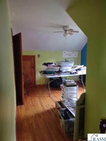 302 W Main Street Ceylon MN 56121