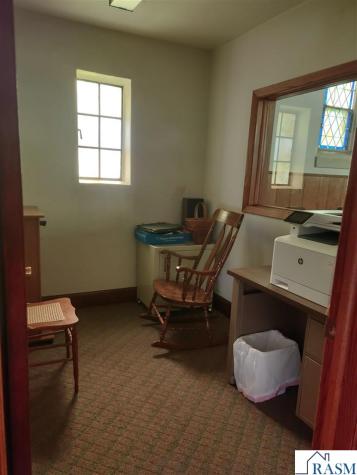 302 W Main Street Ceylon MN 56121